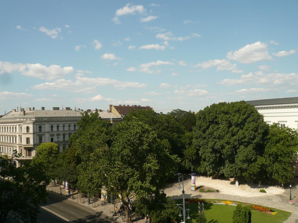 Museum View Apartment Boedapest Buitenkant foto